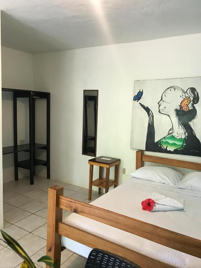Sunshine Hotel ליטל קורן איילנד מראה חיצוני תמונה
