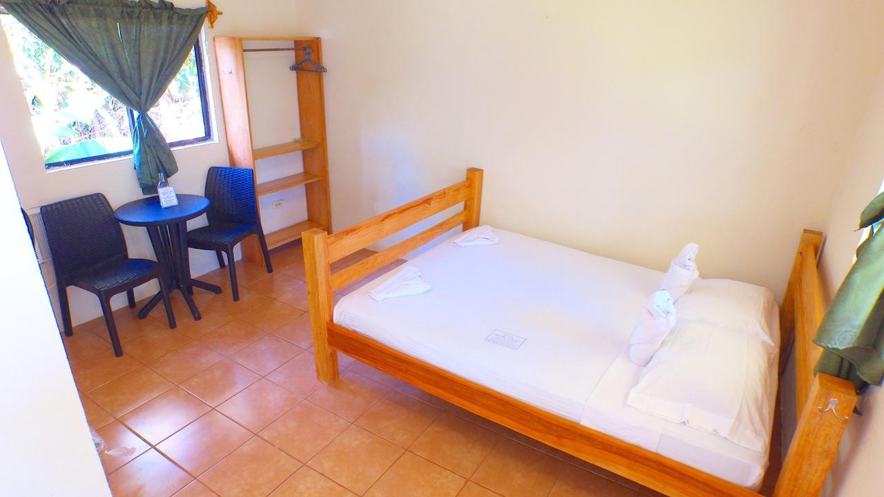 Sunshine Hotel ליטל קורן איילנד מראה חיצוני תמונה